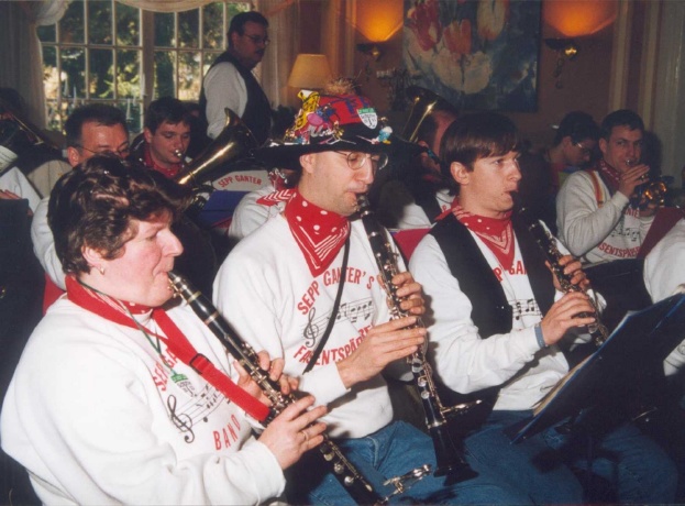 Staatsakt Loh 04.03.03 - 02.jpg